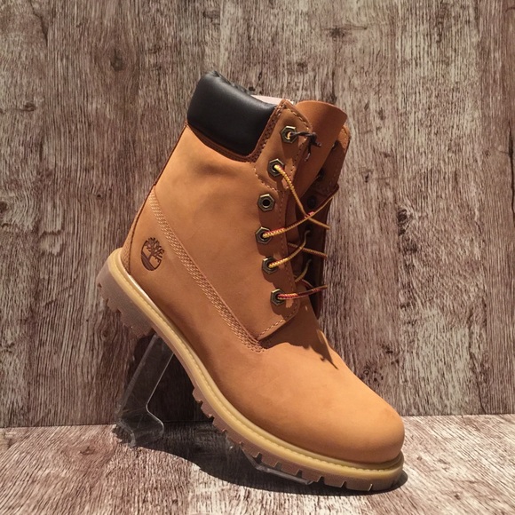 Timberland Women’s 8226A EK 6” Premium Wedge Boot - Picture 5 of 8